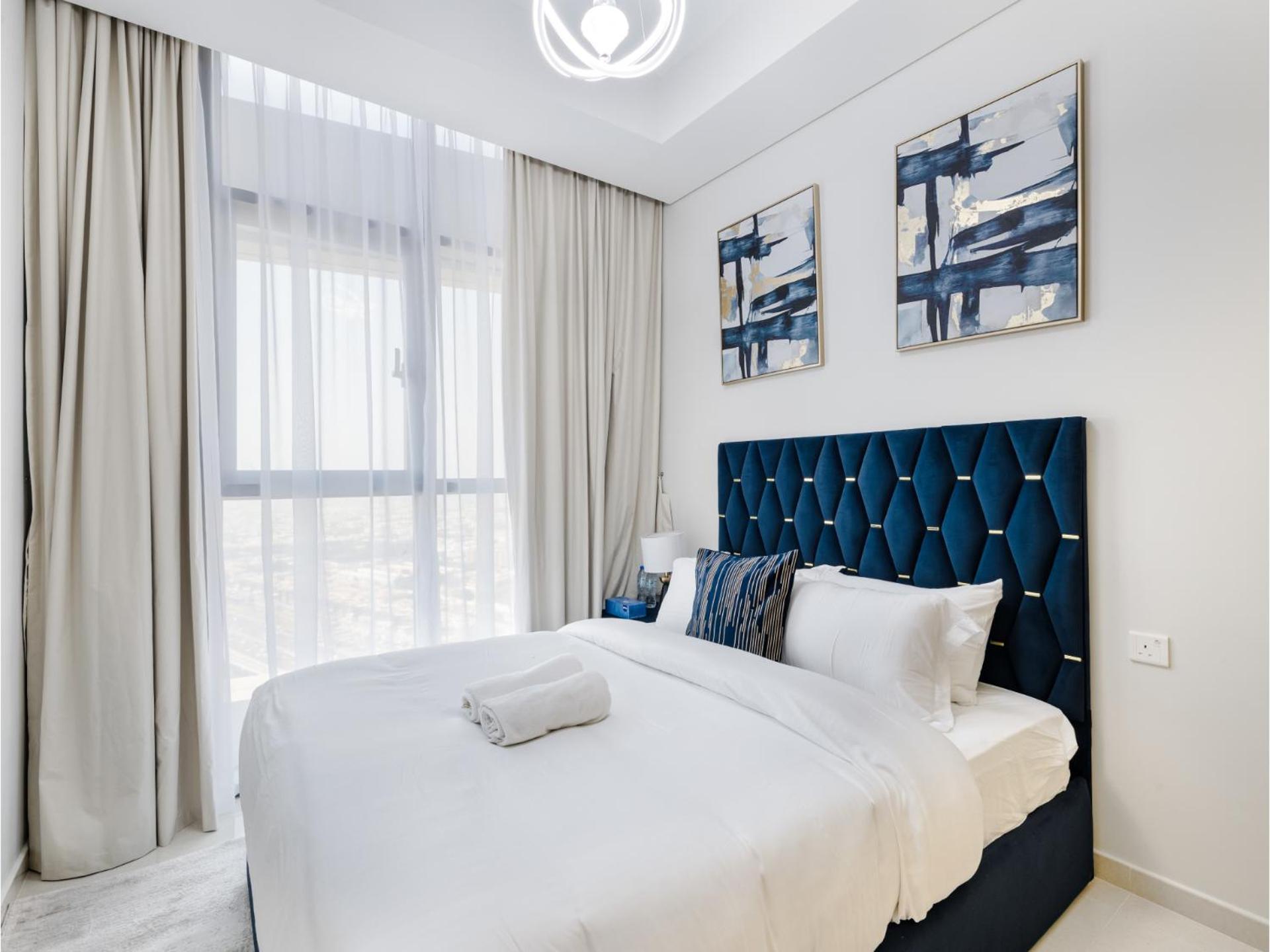 Stylish 2br Maid's Aykon Business Bay * Dubai